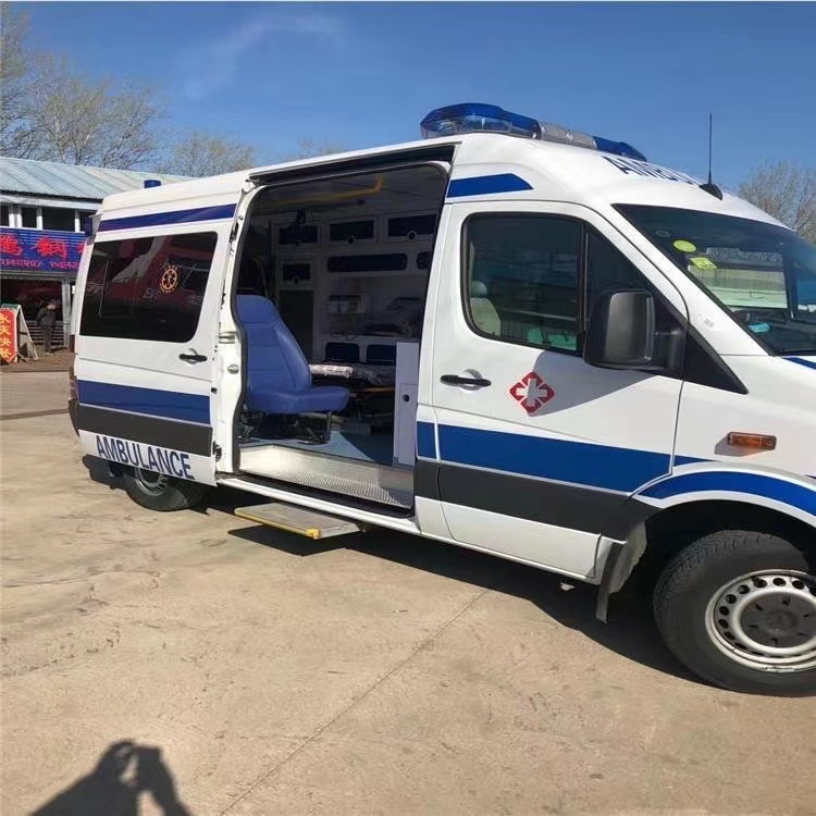 西宁私人长途救护车出租转院回家